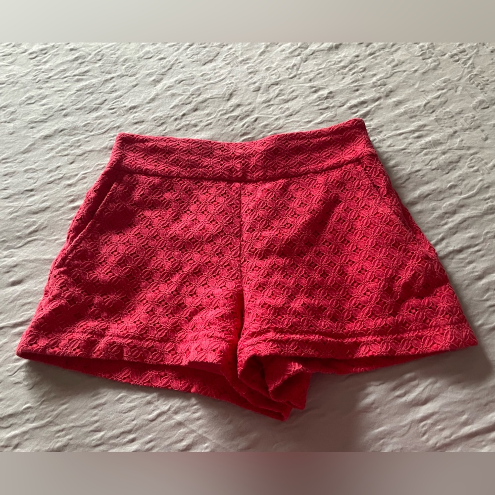 1. STATE shorts EUC lace style with pockets!